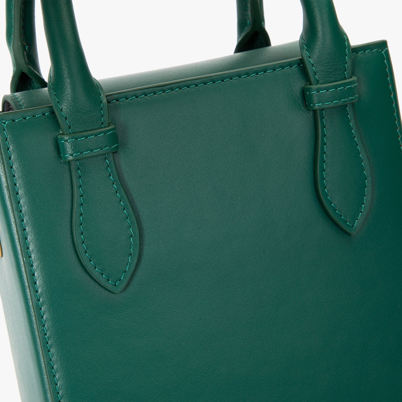 Aieda Luxury leather handbags